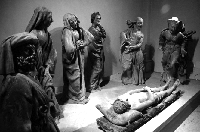 NiccoloDellArca-Compianto-Cristo_04-665x438